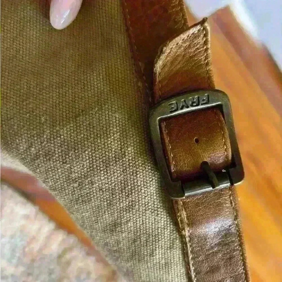 Frye Women’s riding boots size 6 1/2 - Picture 5 of 7